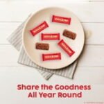 100 Grand Candy Bar, Milk Chocolate with Rich Caramel and Crunchies, Fun Size Chocolate Bars, 10 oz - Image 4