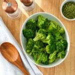 Great Value Frozen Broccoli Florets Steamable Bag, 12 oz - Image 2